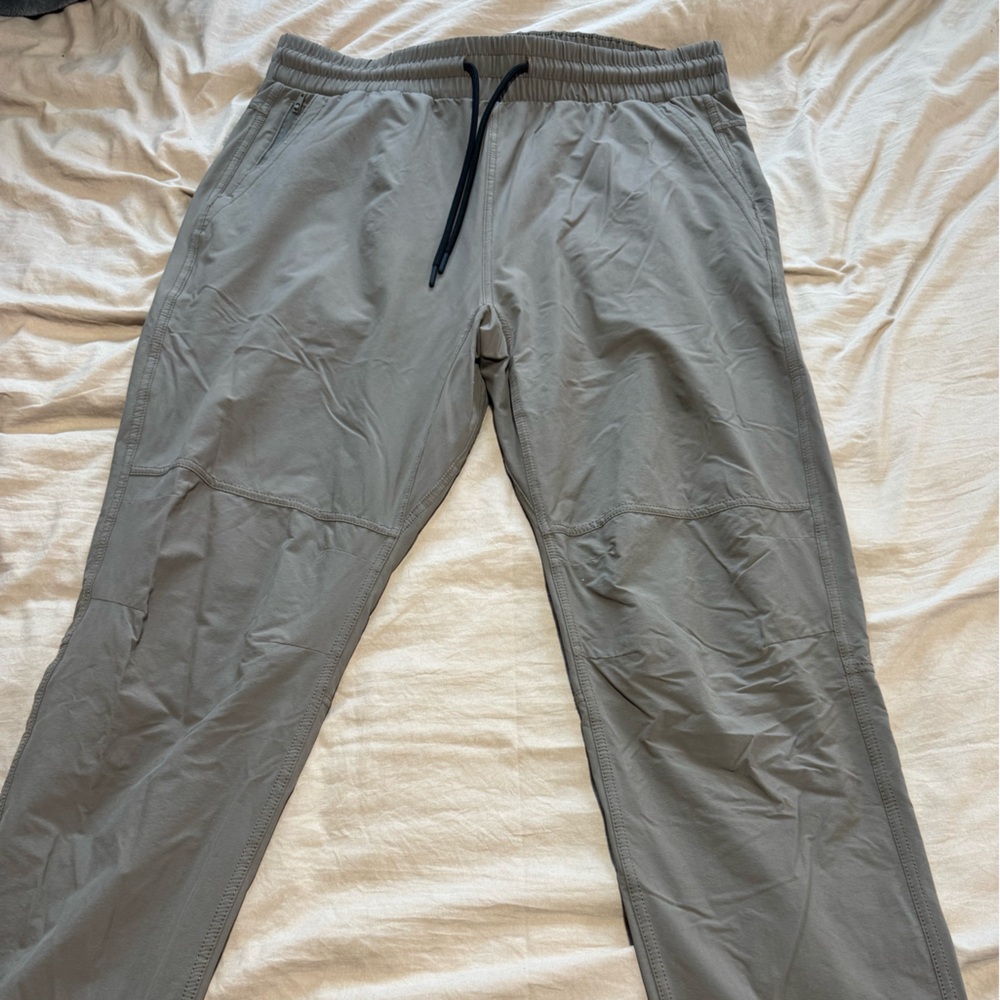 Abercrombie men’s pull-on straight leg pants